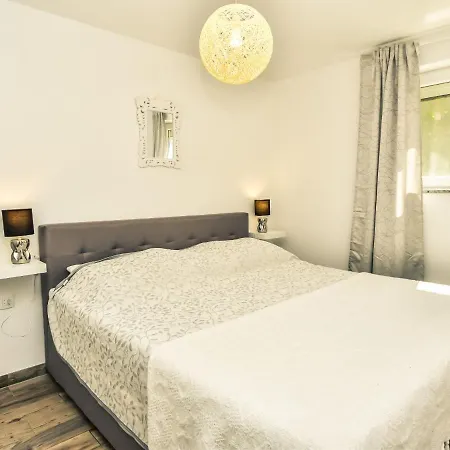 Apartment Petra-1 By Interhome *