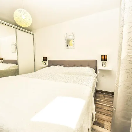 Petra-1 By Interhome Biograd Na Moru