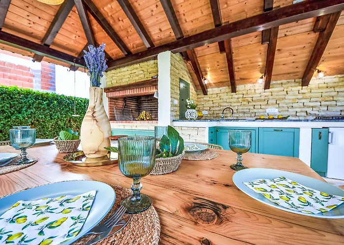 Petra-1 By Interhome